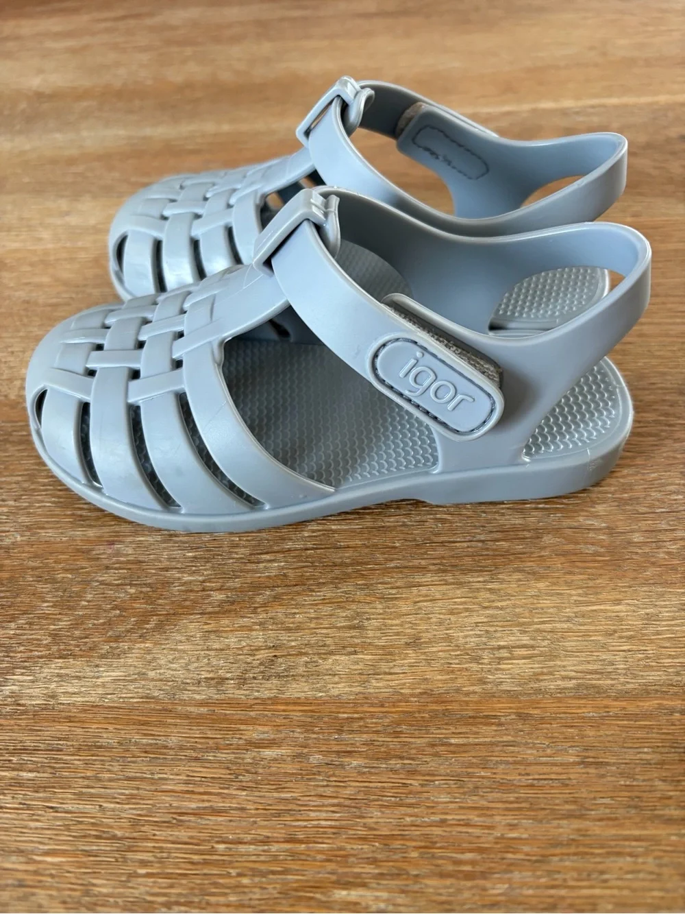 Igor Kids Gray Jelly Fisherman Sandals Size 24 Made in Spain